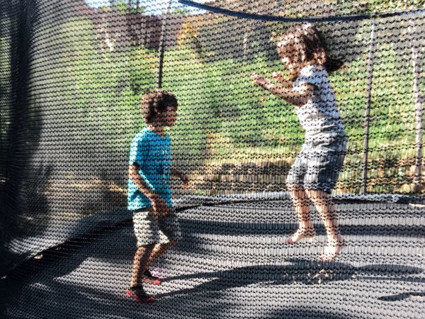Peut-on optimiser la perte de poids avec des exercices de trampoline ?